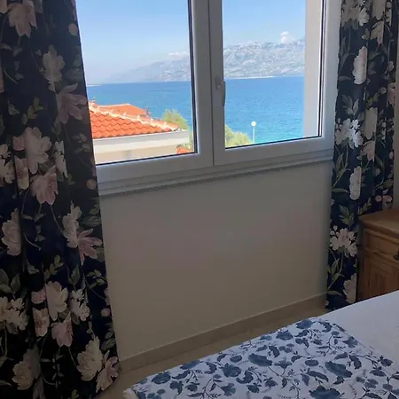 Priscilla Apartman *